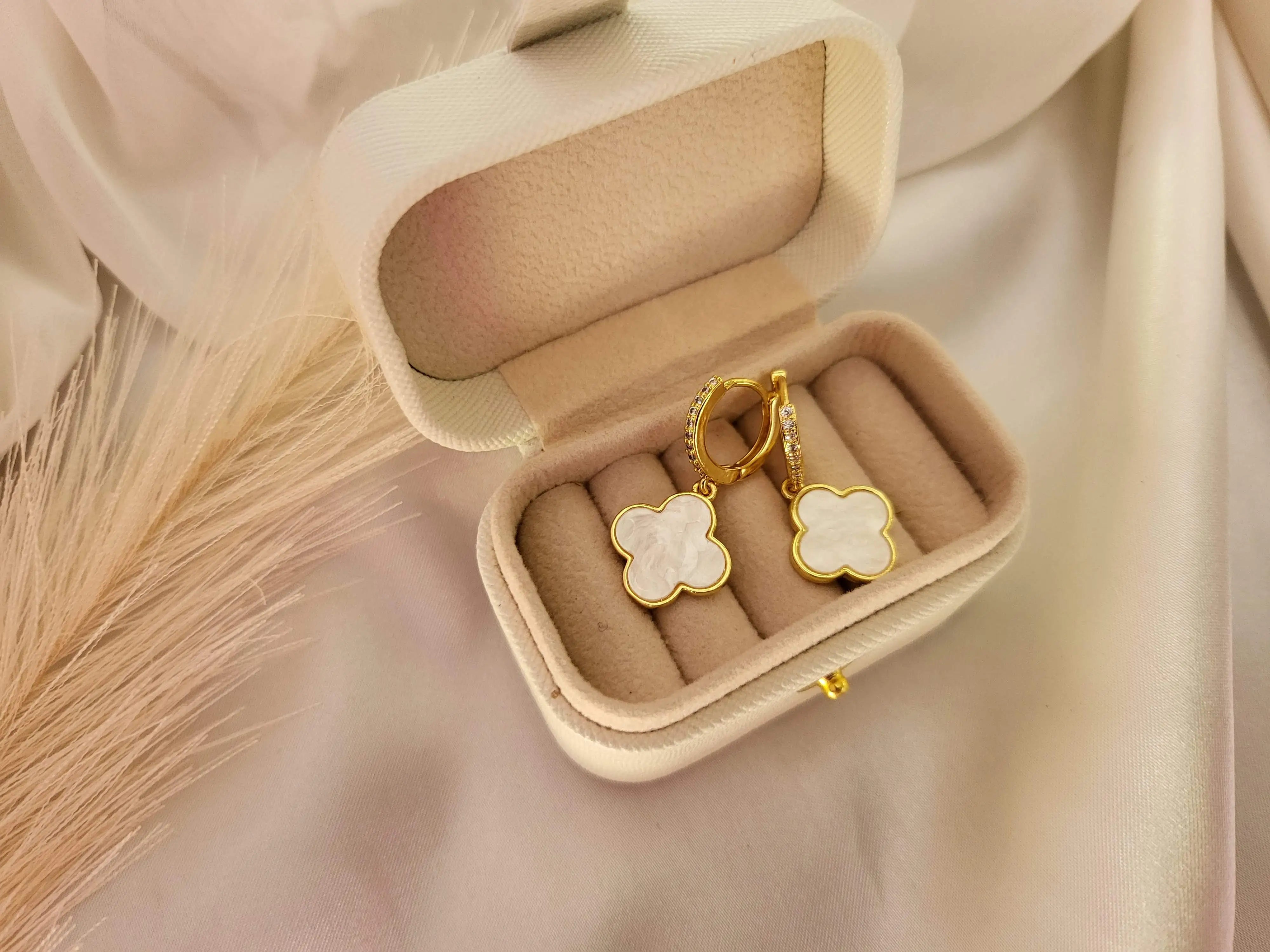 Gold Mother of Pearl Four Clover Earring