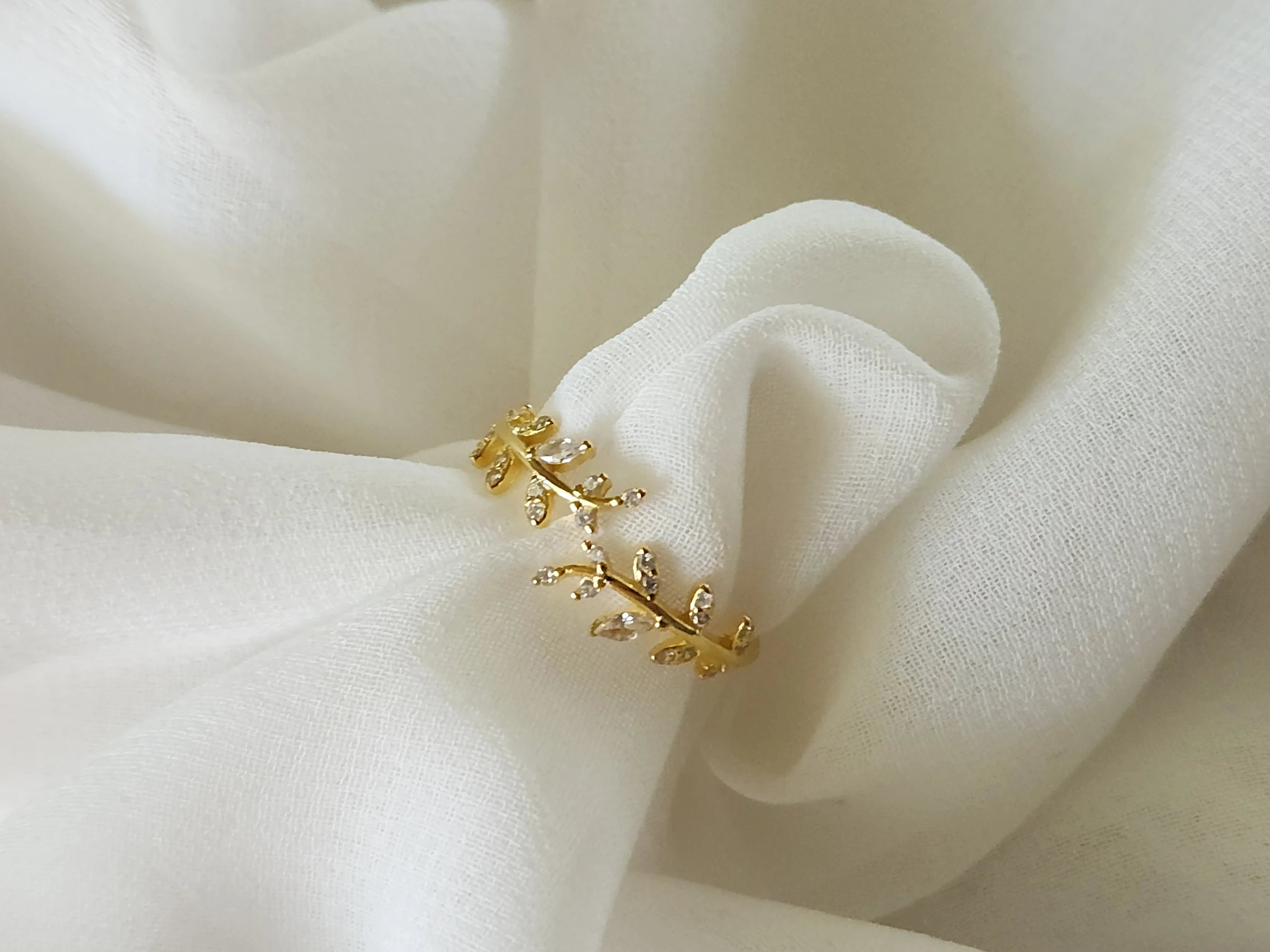 925 Sterling Silver Adjustable Leaf Ring