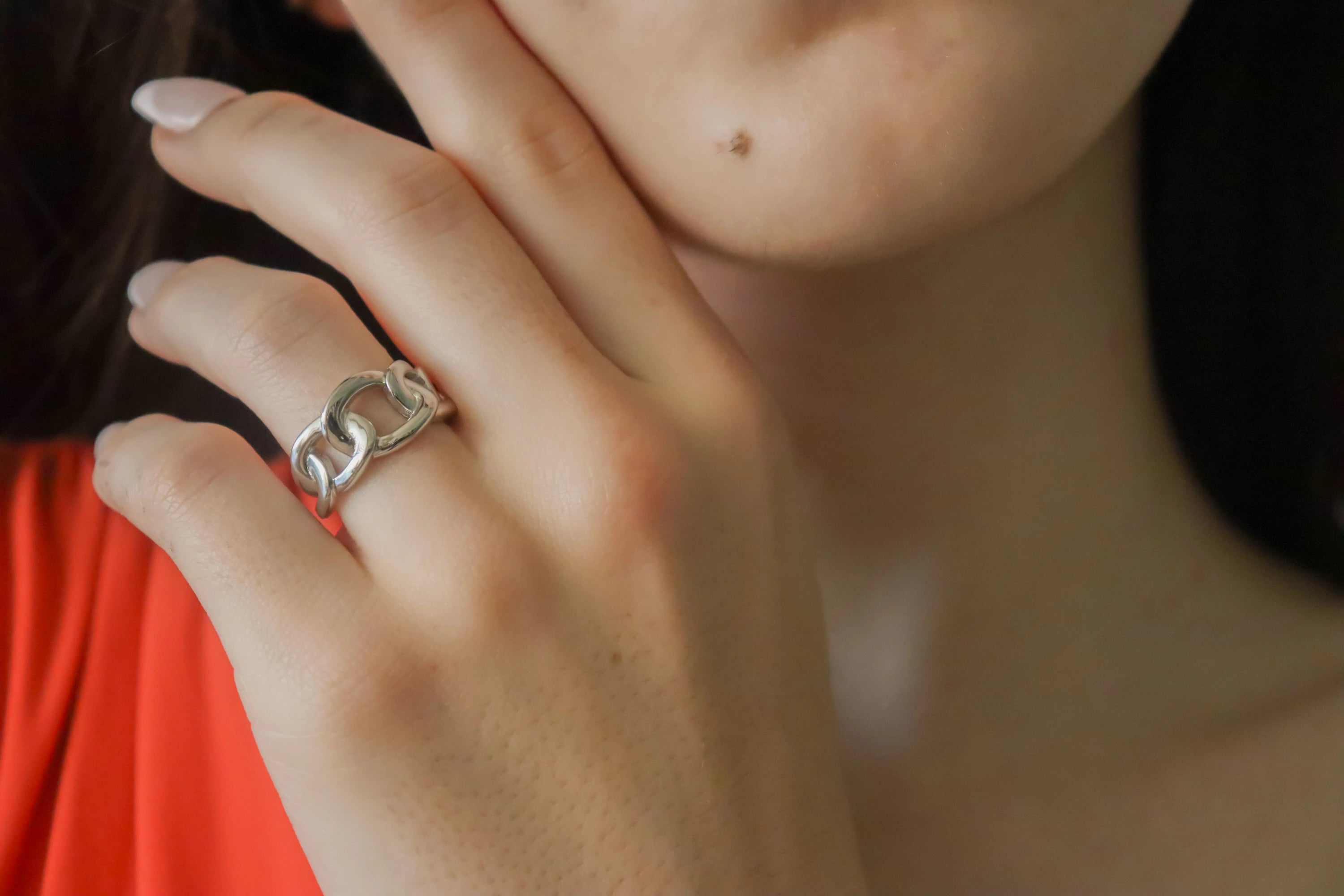 Adjustable Band Chain Ring