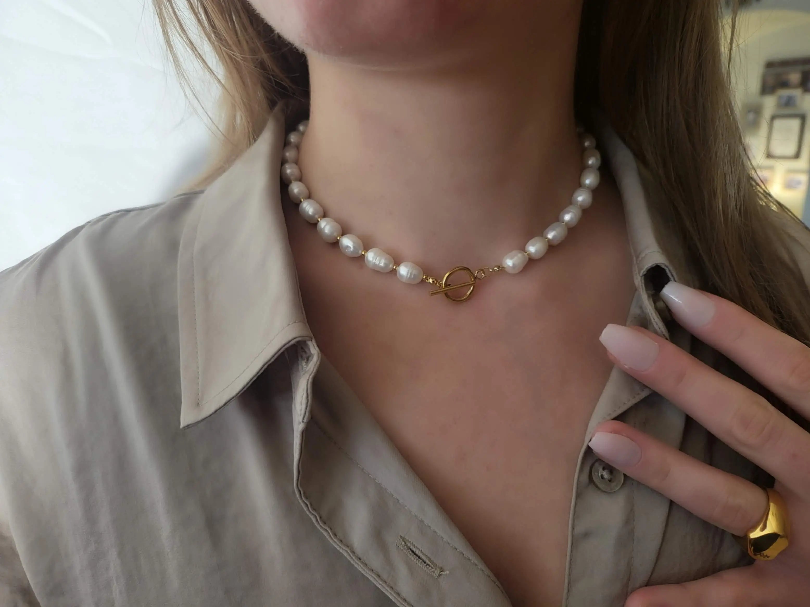 Mabel Toggle Pearl Necklace