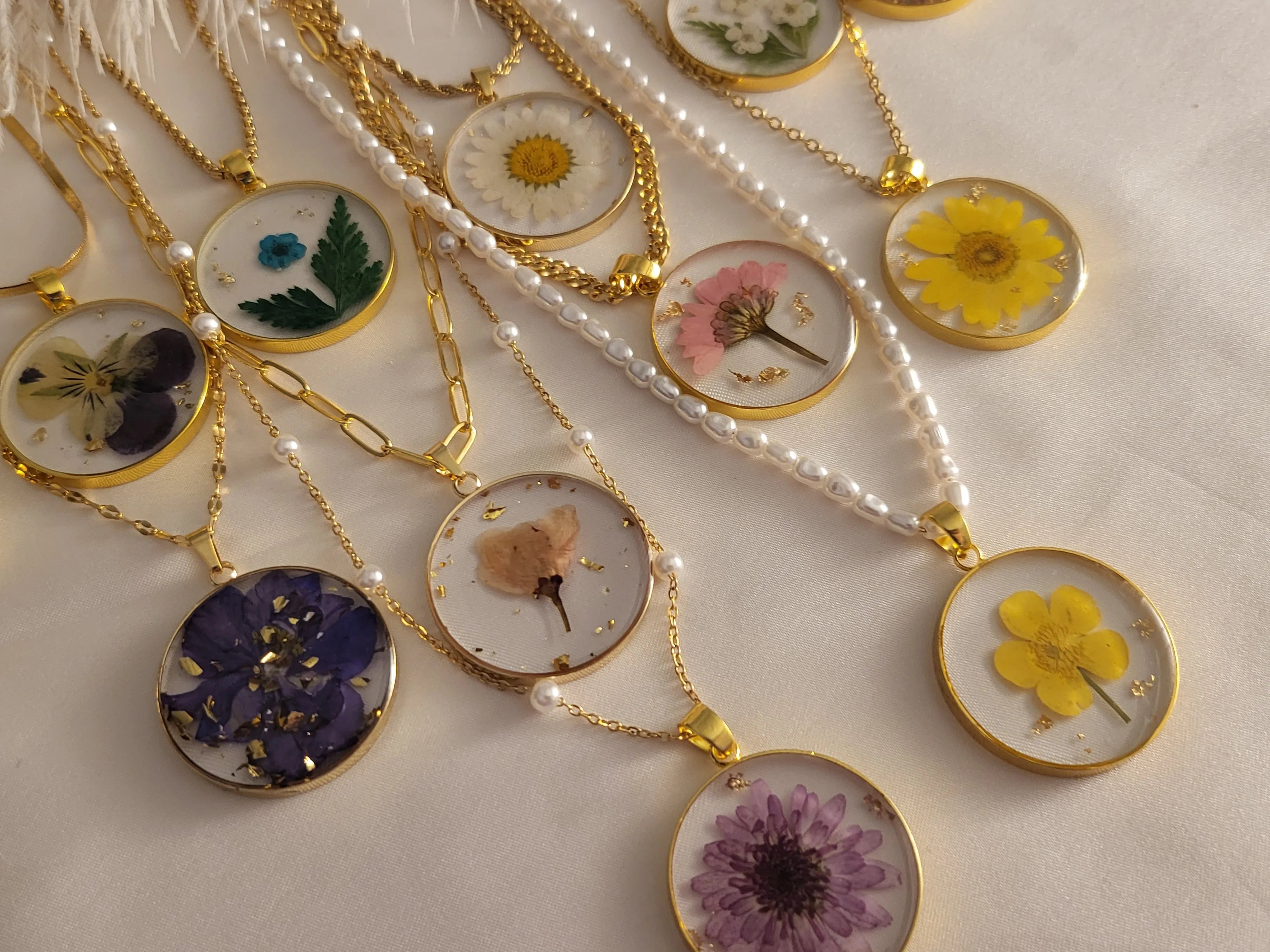Gold Real Dried Birth Month Flower Pendant product images.