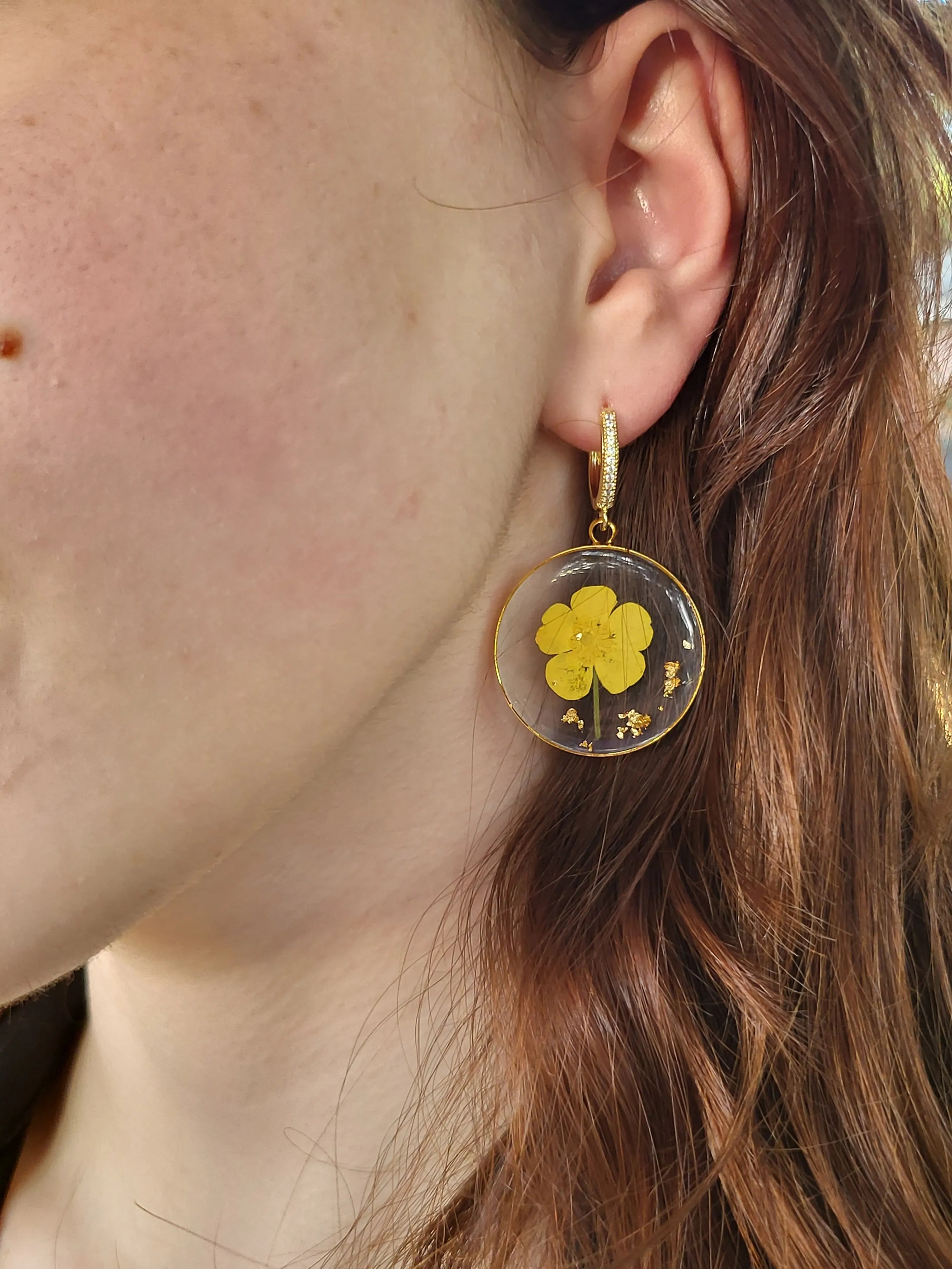 Gold Real Dried Birth Month Flower Earrings product images.
