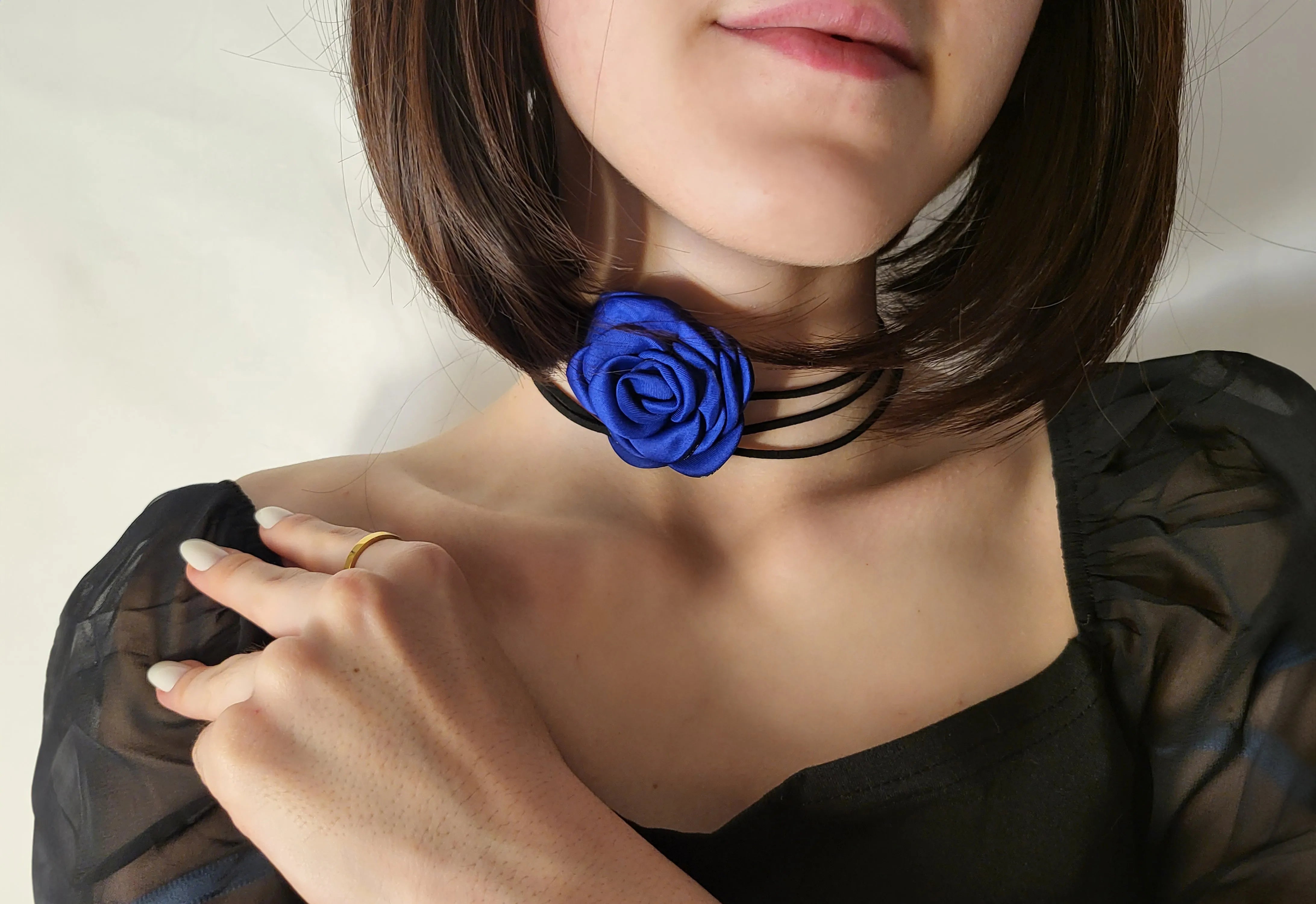 Rose Ribbon Necklace product images.