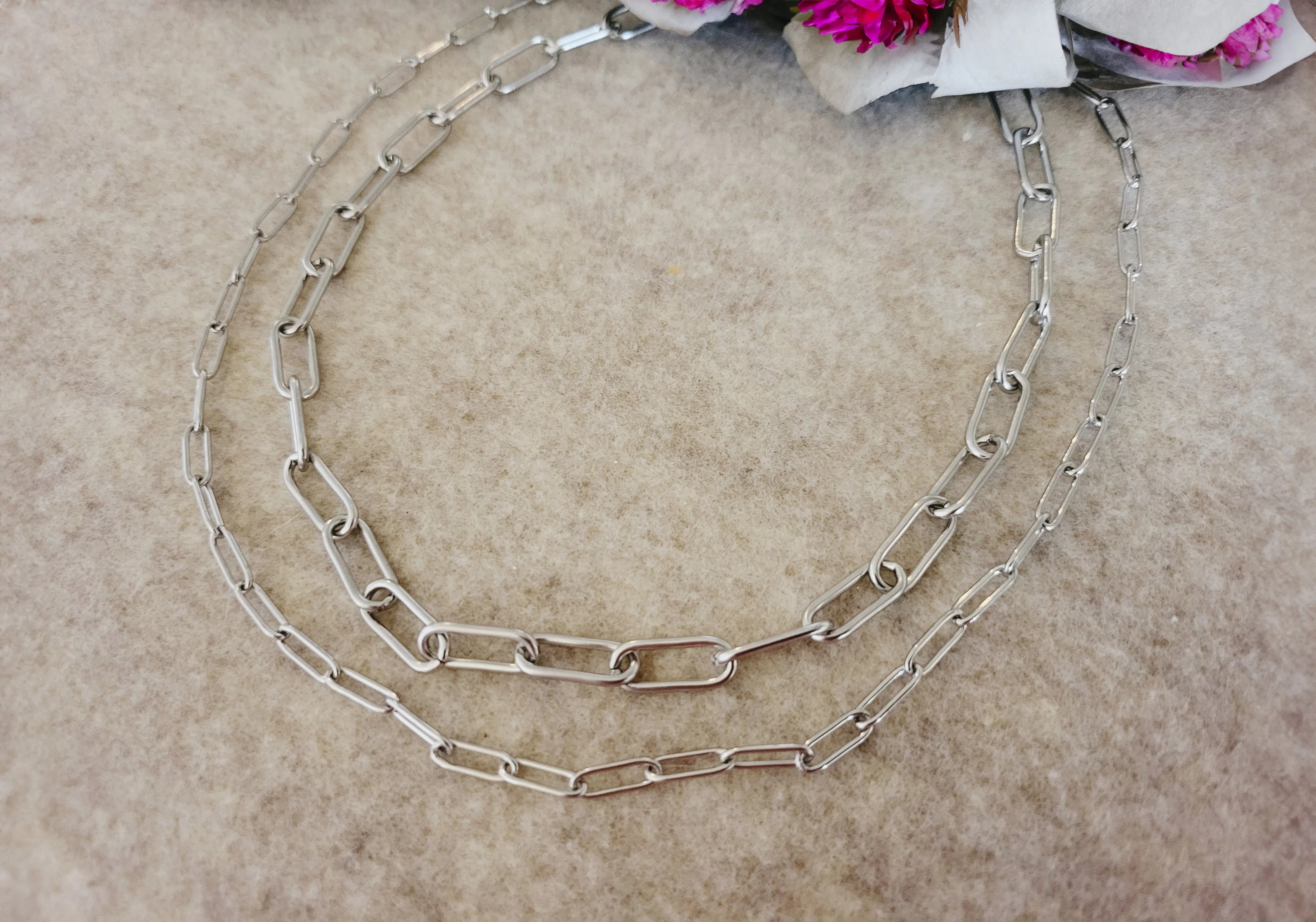 Silver Stainless Steel Non Tarnish Unisex Chain Necklace product images.