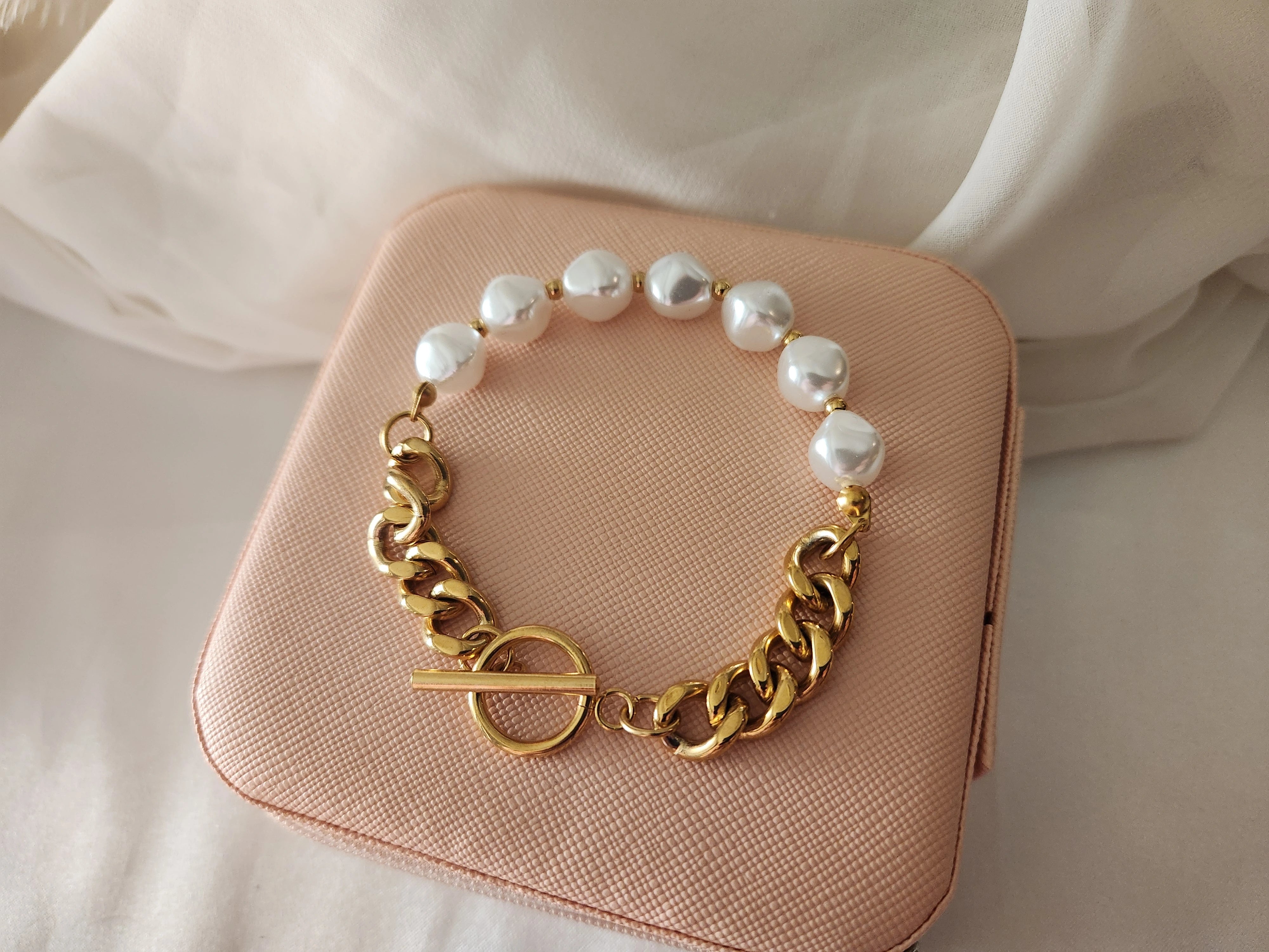 Gold Filled  Freshwater Pearl Bracelet