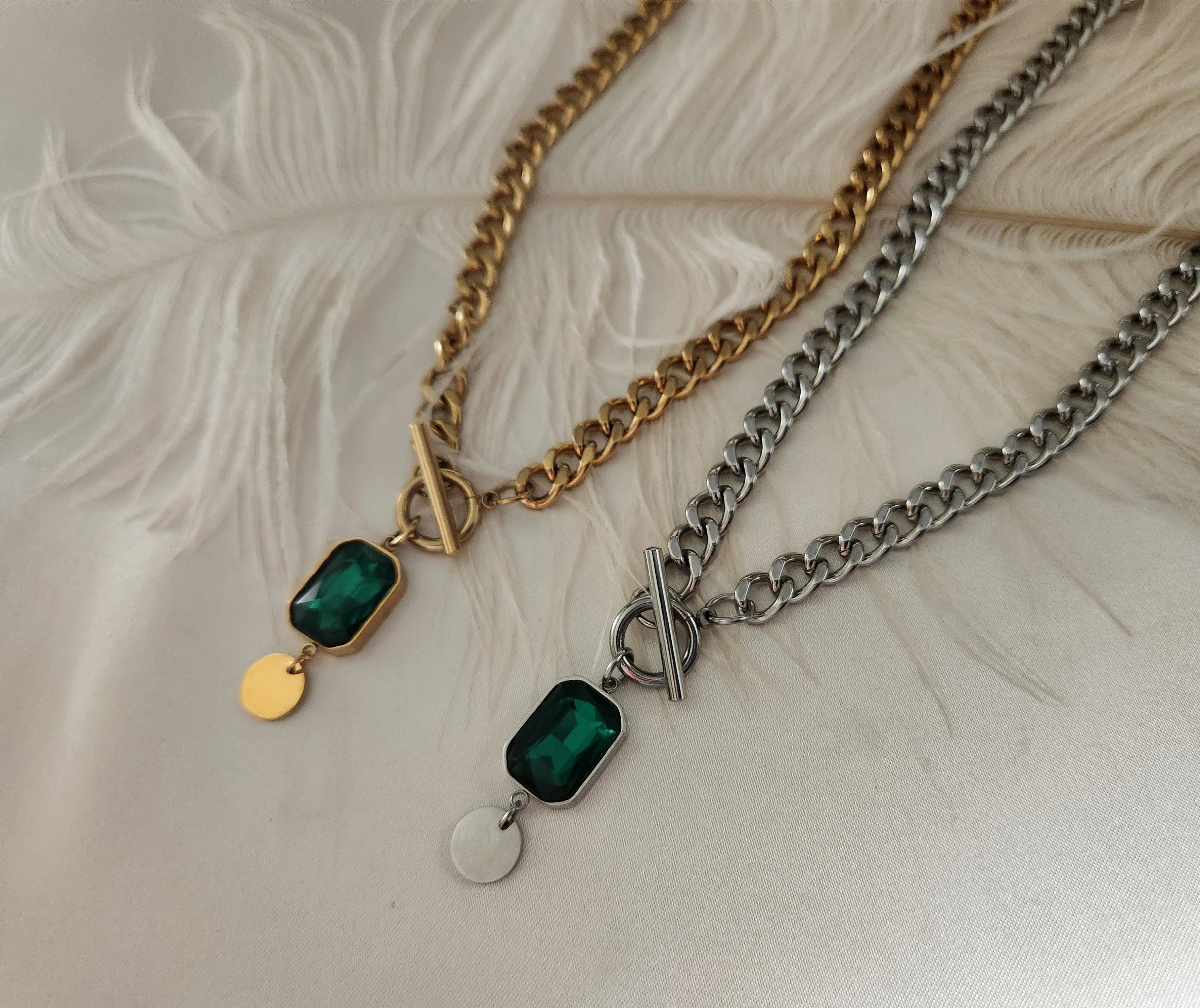 Emerald Green  Cuban Necklace