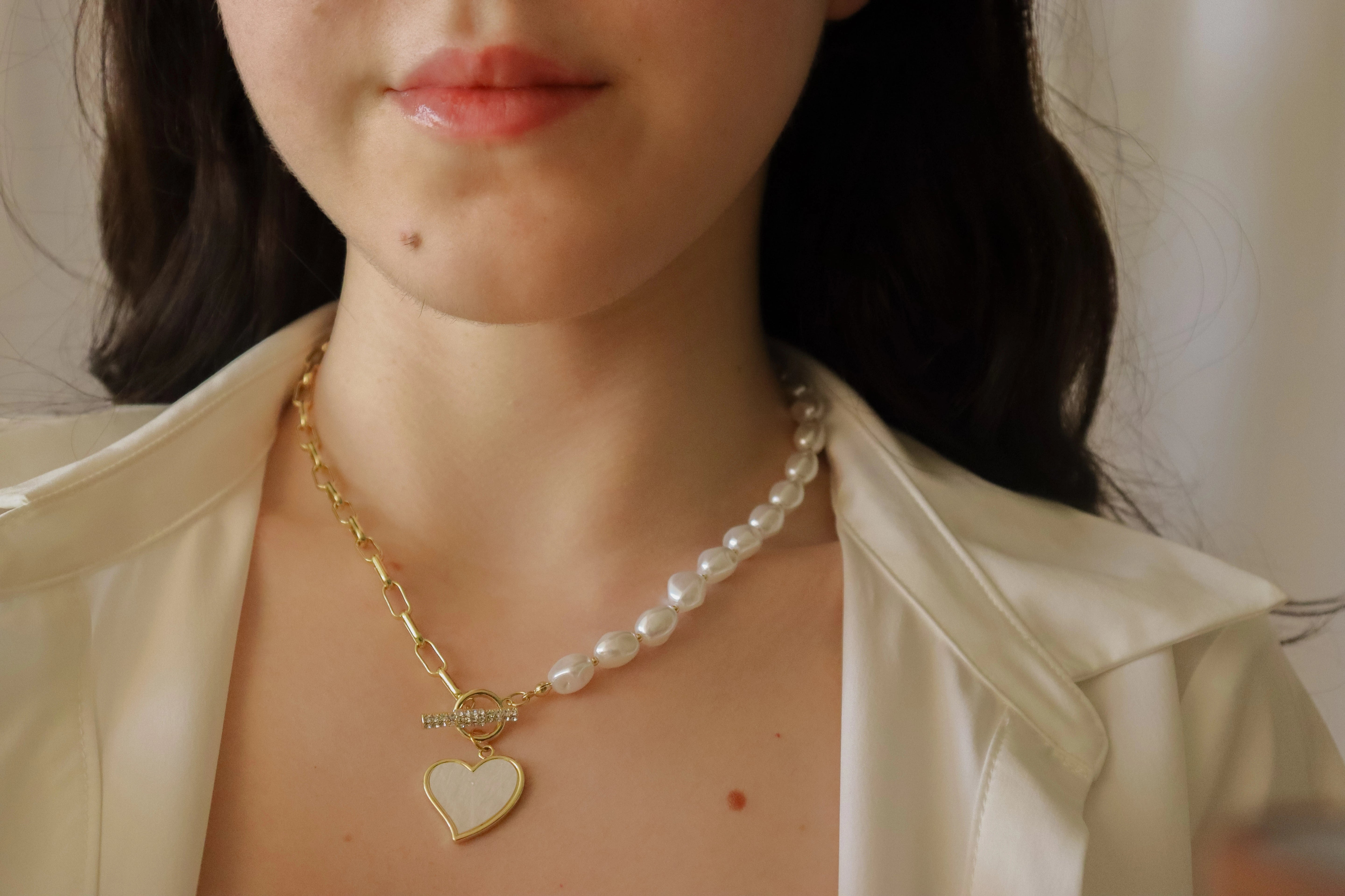 Pearl Toggle Heart Necklace