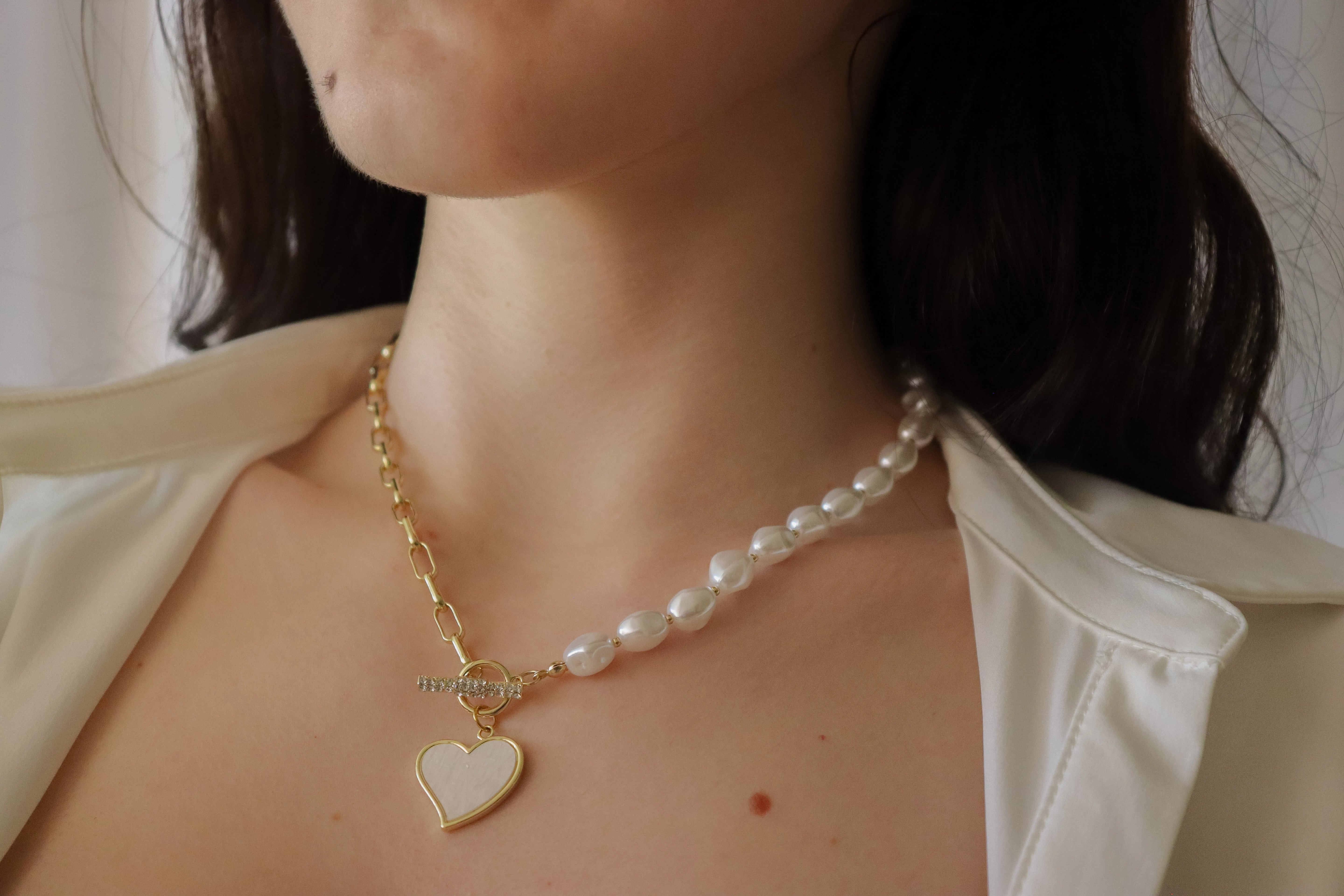 Pearl Toggle Heart Necklace