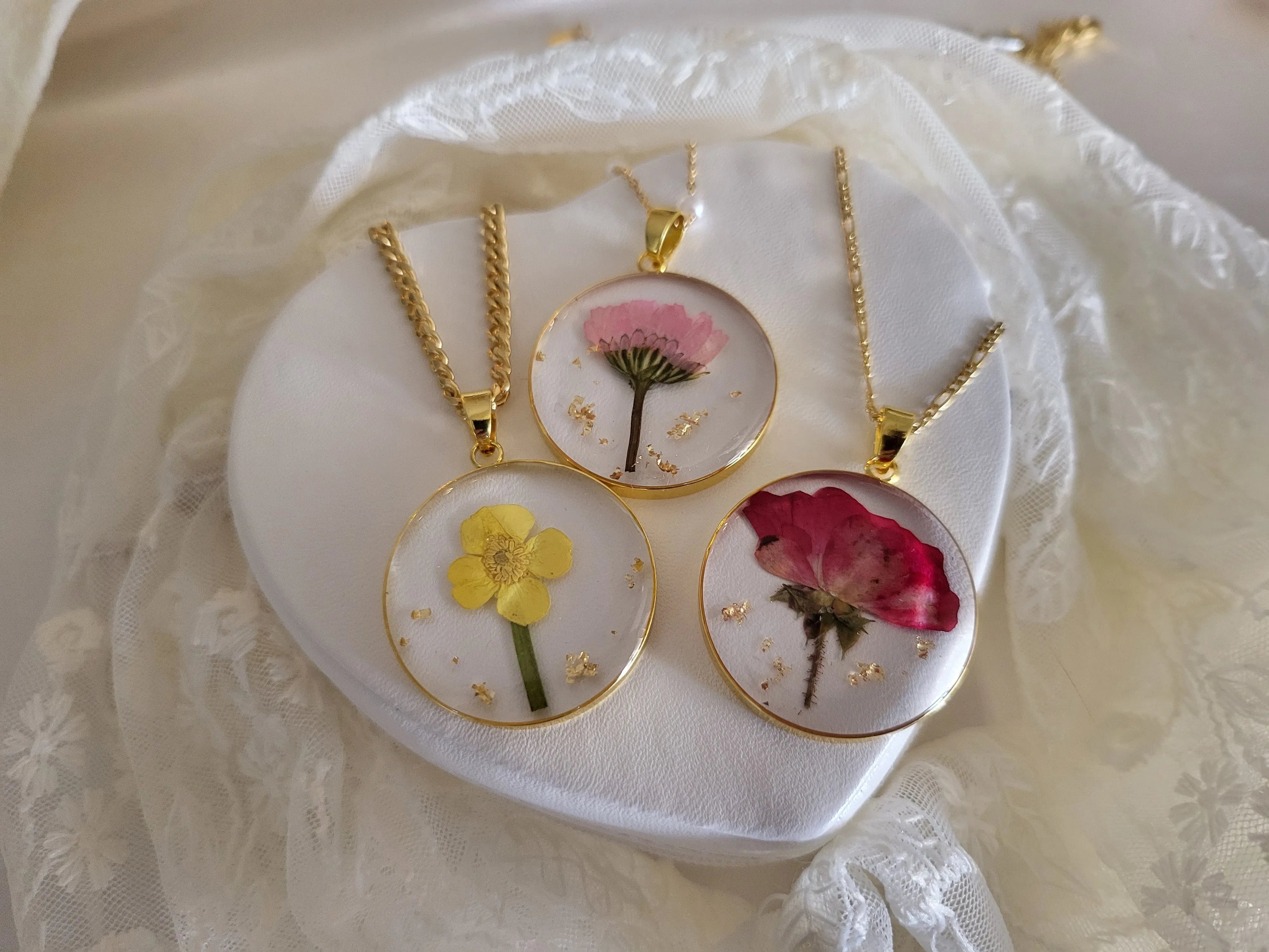 Gold Real Dried Birth Month Flower Pendant product images.